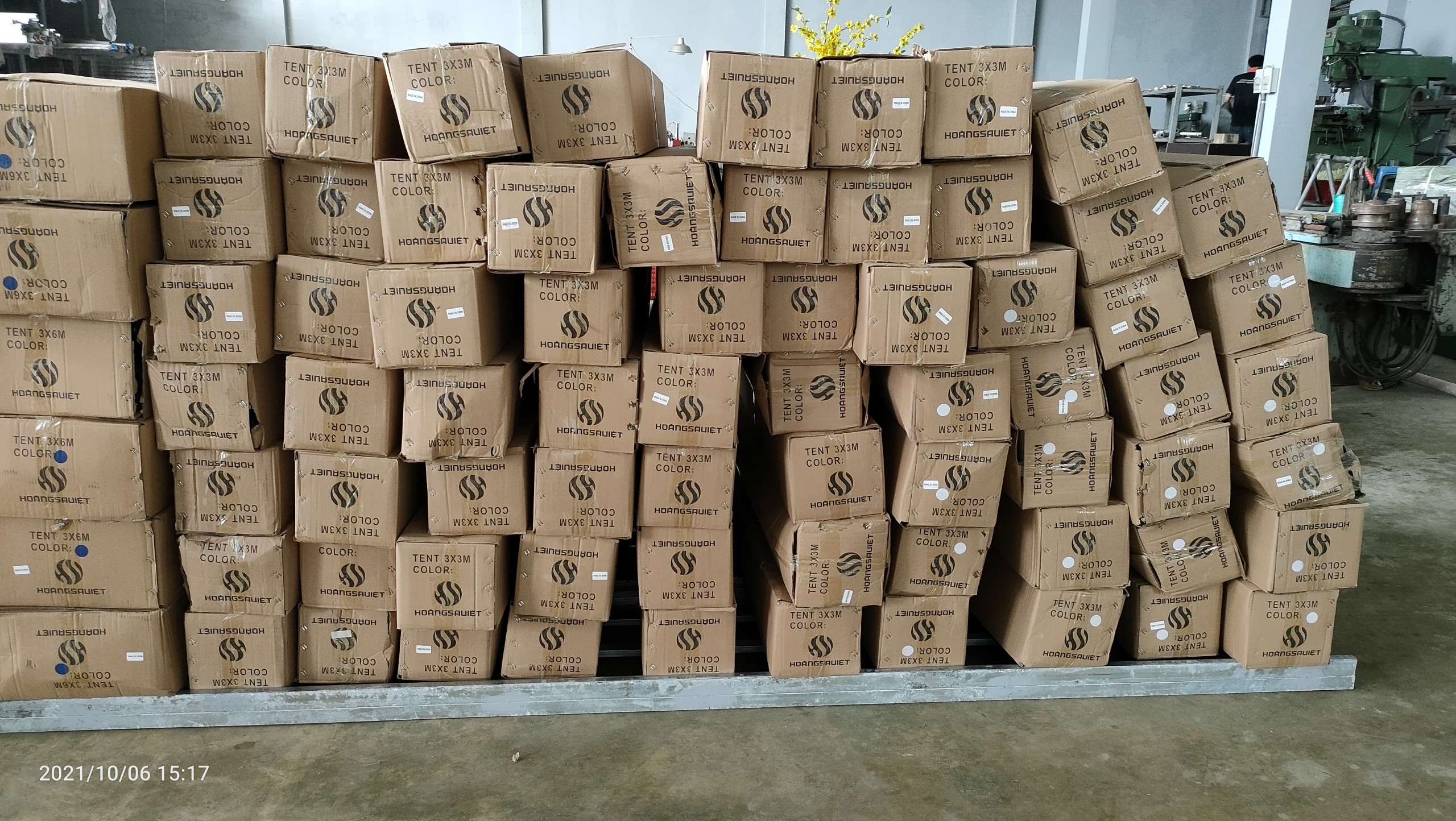 Nhà bạt di động tại kho HSV