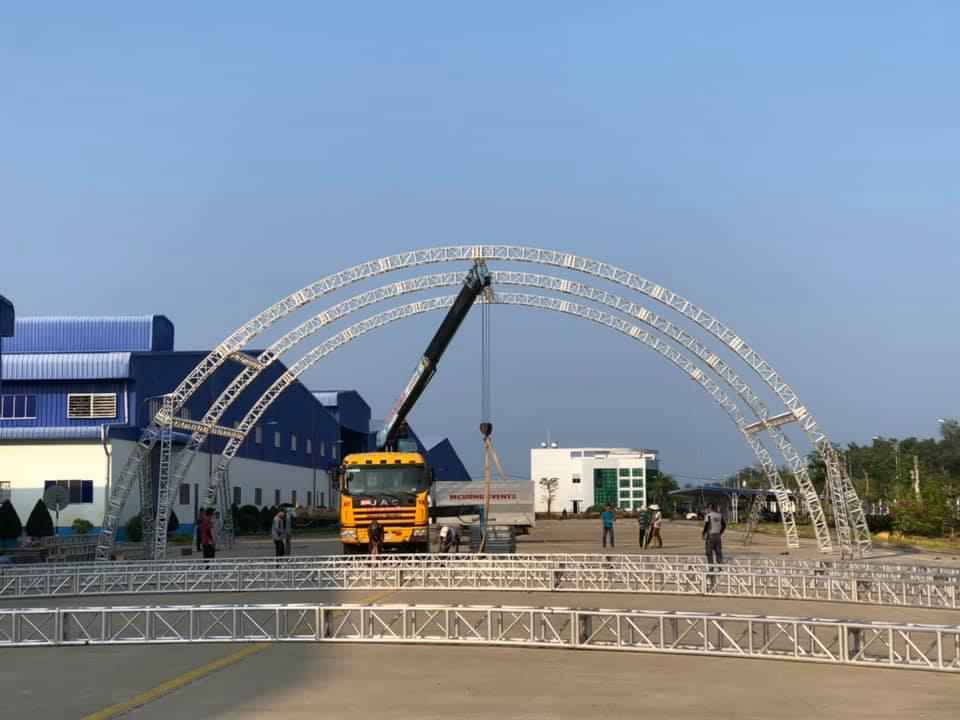 Sân khấu thiết kế đặc biệt Sân khấu thiết kế đặc biệt
