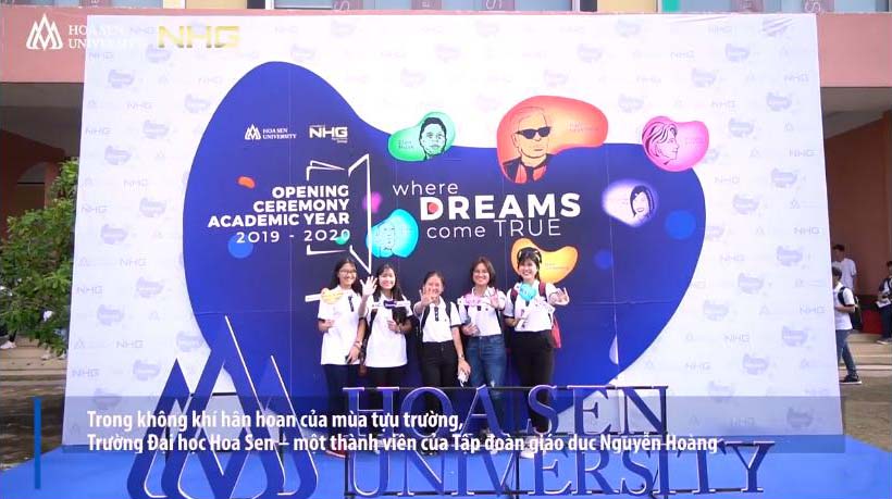 Backdrop tổ chức lễ khai giảng Backdrop tổ chức lễ khai giảng