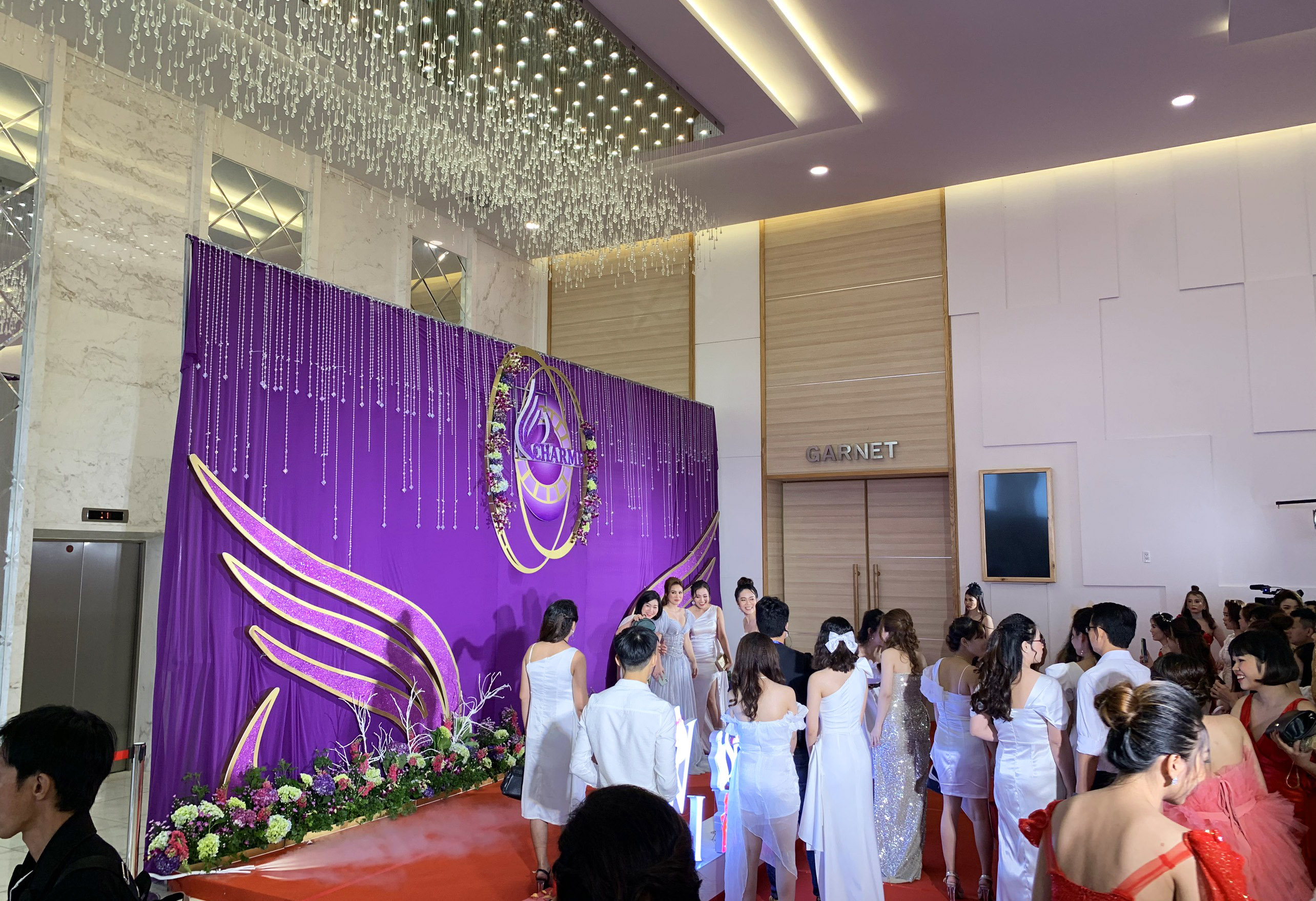 Cho thuê backdrop tại Long An Cho thuê backdrop tại Long An
