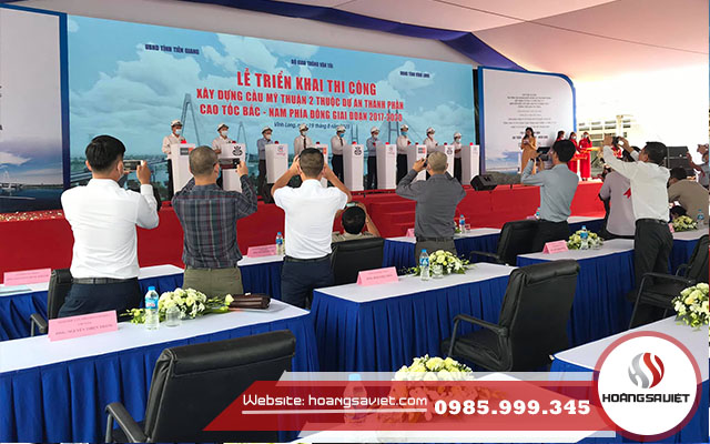 Cho thuê bàn chữ nhật Cho thuê bàn chữ nhật