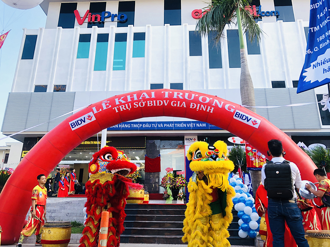 BIDV Gia Dinh 总部开幕式 - Grand Opening - Photo 1. (Source: Hoang Sa Viet Media)