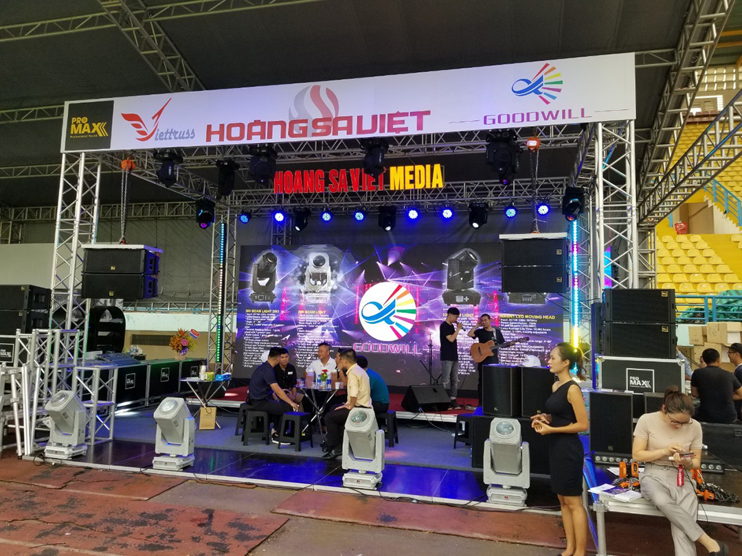 Exhibition booth led screen and professional performance equipment at Prosound Vietnam 2019 Exhibition booth led screen and professional performance equipment at Prosound Vietnam 2019