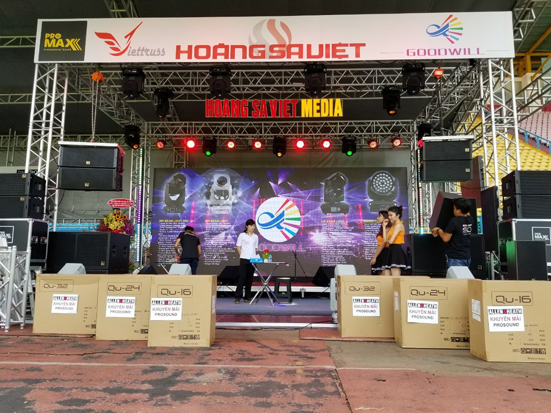 Gian hàng triển lãm thiết bị âm thanh ánh sáng tại Prosound Vietnam 2019 của công ty Hoàng Sa Việt Gian hàng triển lãm thiết bị âm thanh ánh sáng tại Prosound Vietnam 2019 của công ty Hoàng Sa Việt