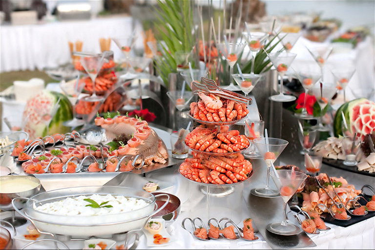 Thực đơn tiệc cưới buffet ngoài trời Thực đơn tiệc cưới buffet ngoài trời