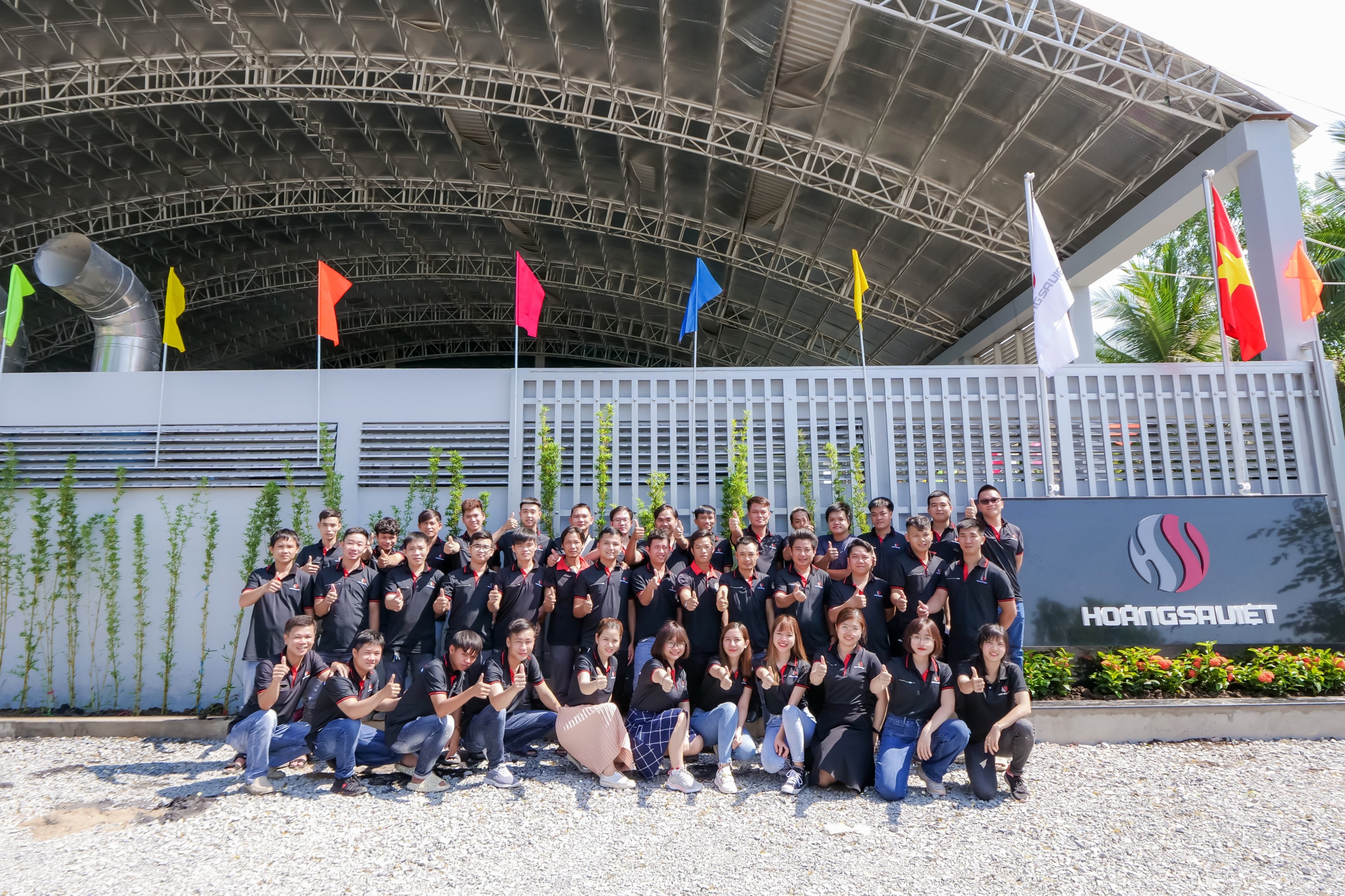 黄沙越工作人员