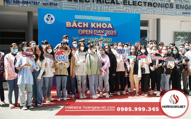 HSV tổ chức sự kiện tại trường bách khoa HSV tổ chức sự kiện tại trường bách khoa