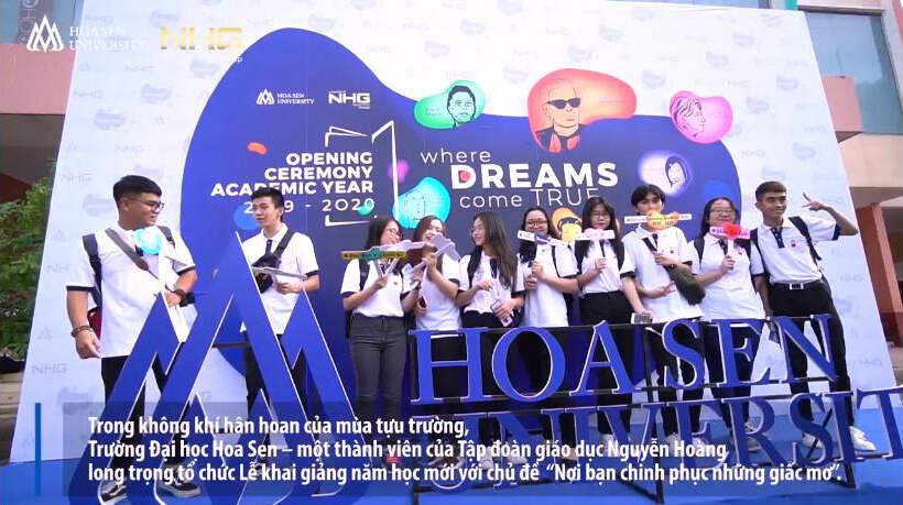 Lễ khai giảng ĐH Mở HCM Lễ khai giảng ĐH Mở HCM