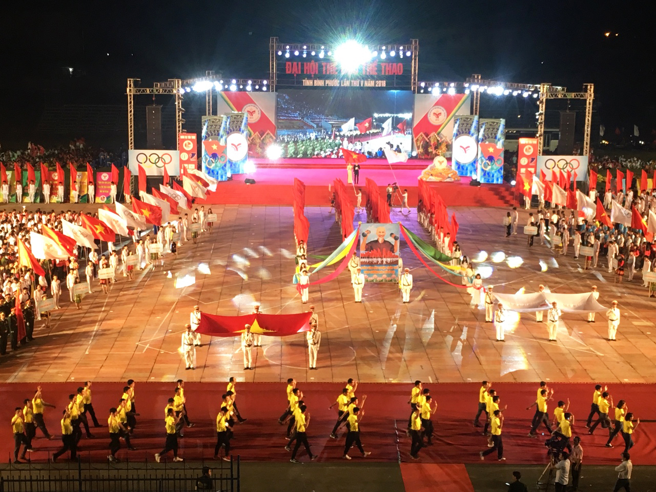 Khung theo yêu cầu khách hàng Khung theo yêu cầu khách hàng