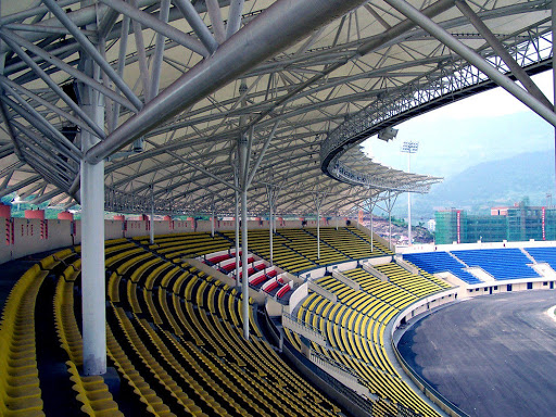 khung truss mái che sân vận động