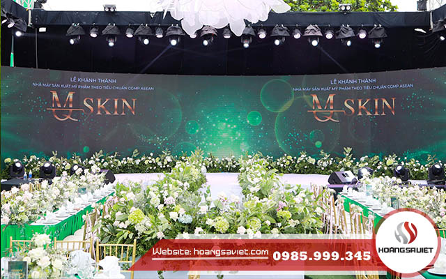 Màn hình LED cong lễ khánh thành nhà máy Màn hình LED cong lễ khánh thành nhà máy