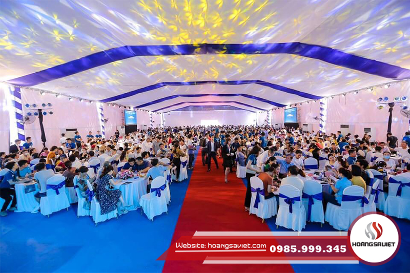 Nhà bạt trong lễ mở bán dự án Diamond City Nhà bạt trong lễ mở bán dự án Diamond City