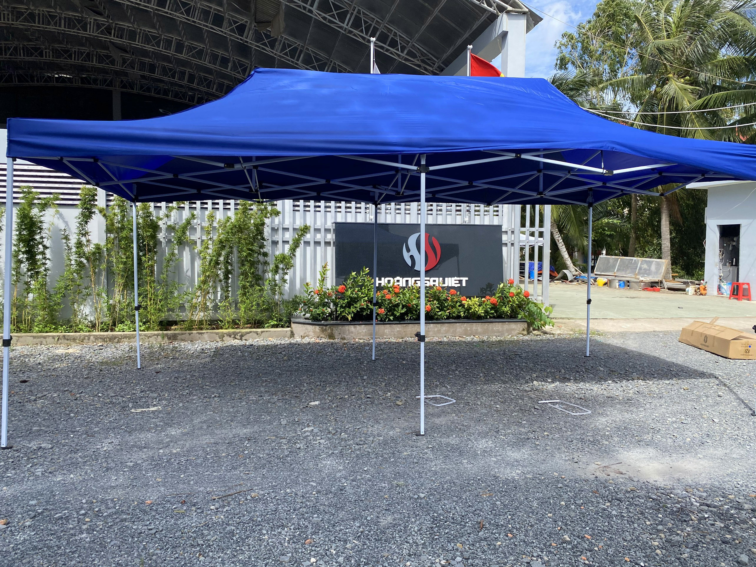 Nhà bạt di động