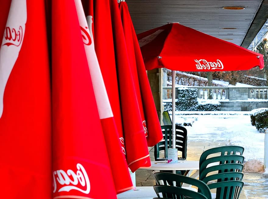 Ô Dù quảng cáo cocacola