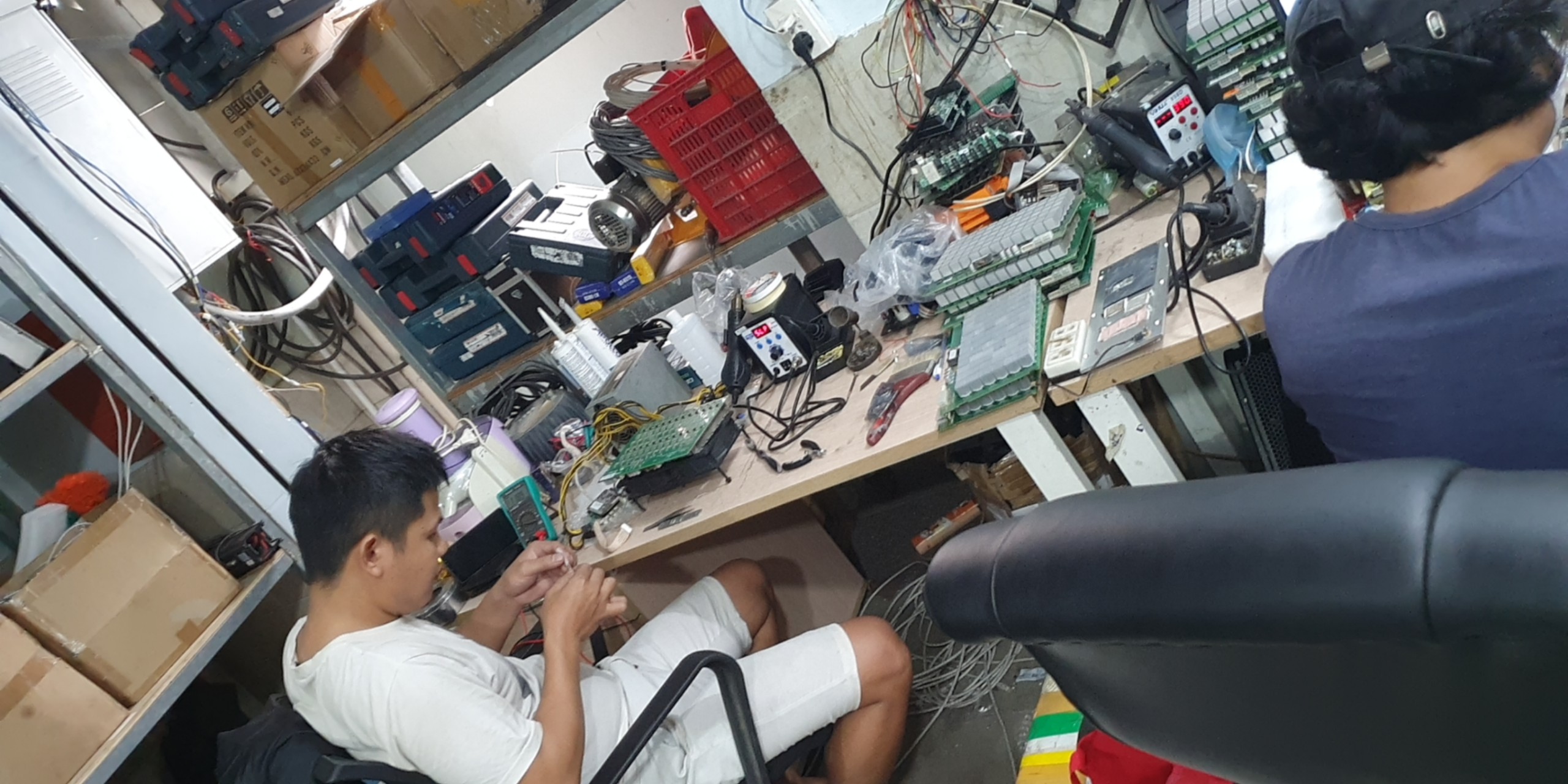 Phòng bảo hành máy Asic_HSV