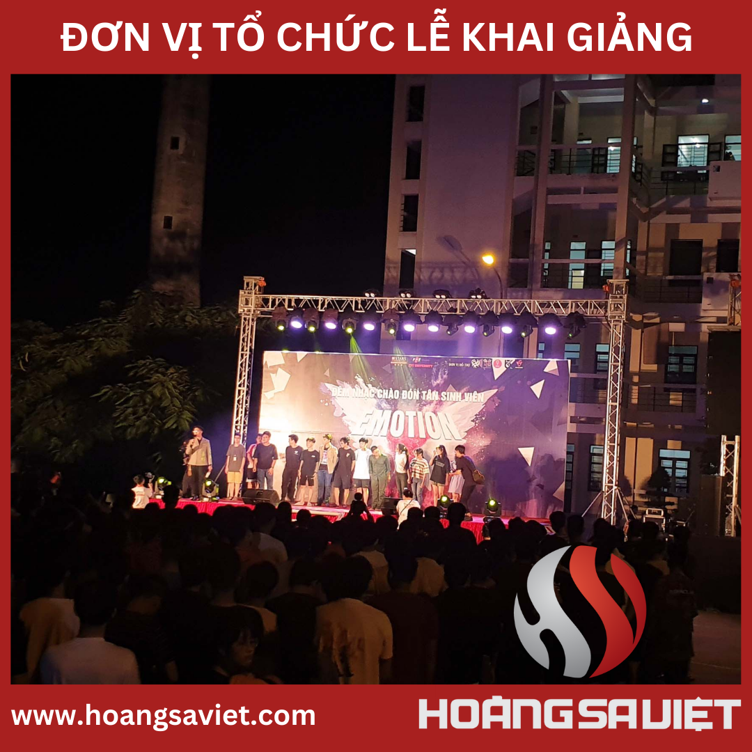 lễ khai giảng ngoài trời