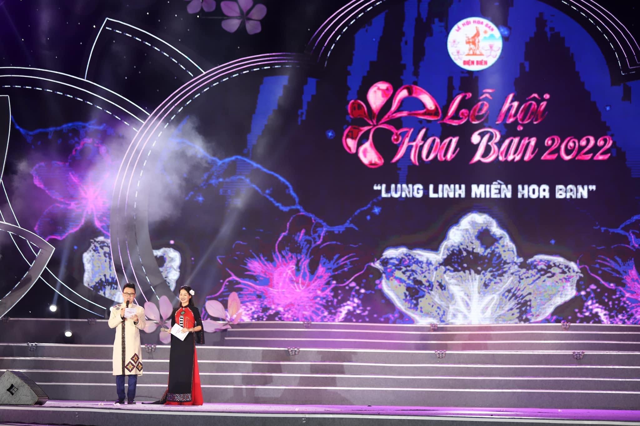 Tổ chức sự kiện