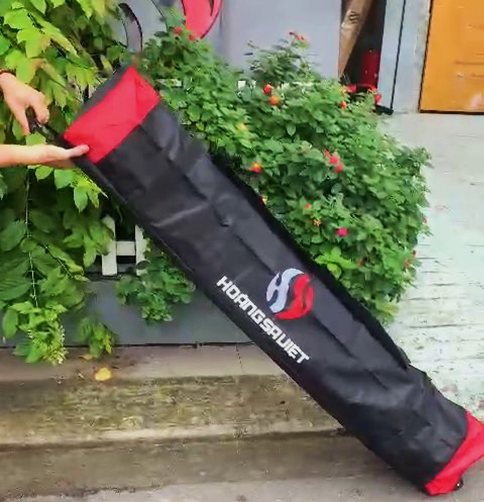 Portable tent bag - (Source: Hoang Sa Viet) Portable tent bag - (Source: Hoang Sa Viet)