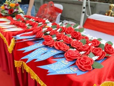 Cho Thuê Bàn Lễ Tân Giá Rẻ Phục Vụ Sự Kiện